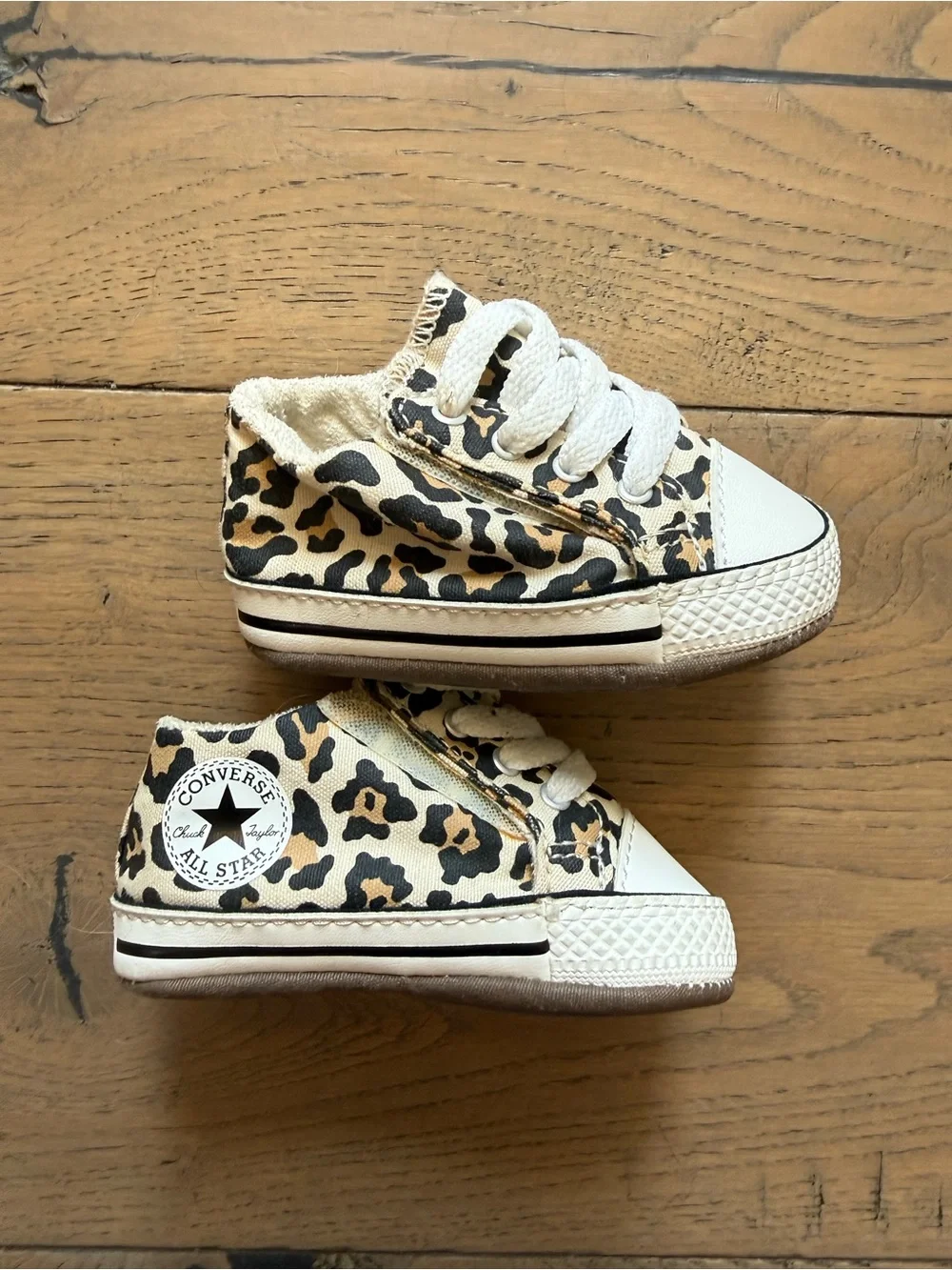 Converse Chuck Taylor All Star Leopard Baby Crib Shoes Size 1